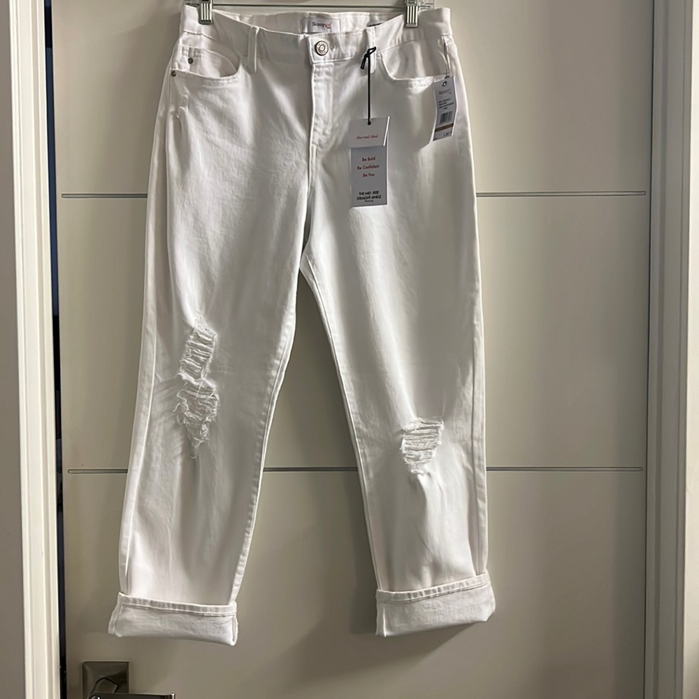 NWT Skinnygirl White Distressed Jeans